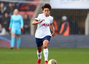 九游APP-美洲女足比赛吸引球迷狂热关注，胜负悬念不断