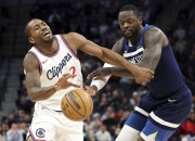 九游APP-快船大胜公牛，取得胜利