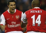 九游娱乐网站-欧冠斗牛场，当公牛的冲锋刺穿太阳的光辉