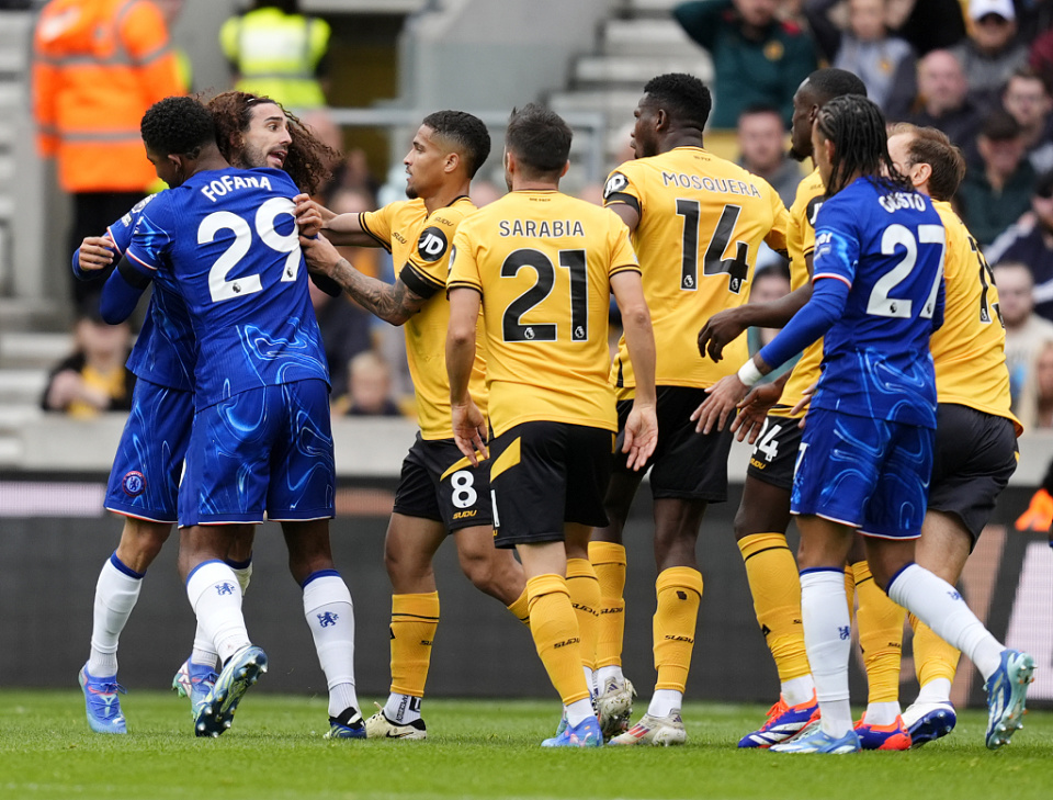 切尔西前锋独中两元，球队险胜保持不败纪录的简单介绍