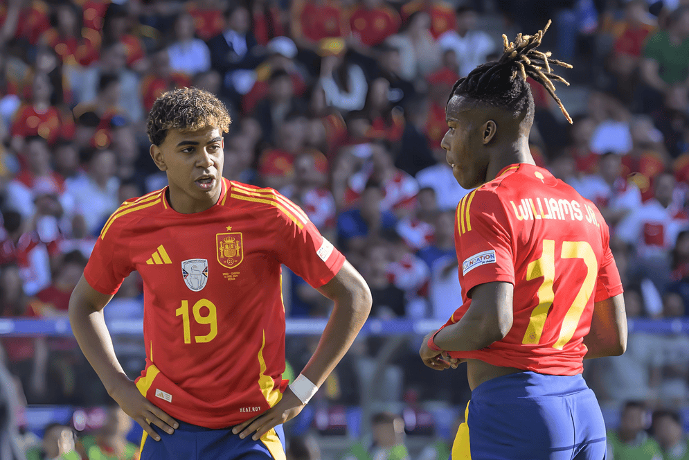 瑞士迎战伊朗，角逐欧洲足球获胜