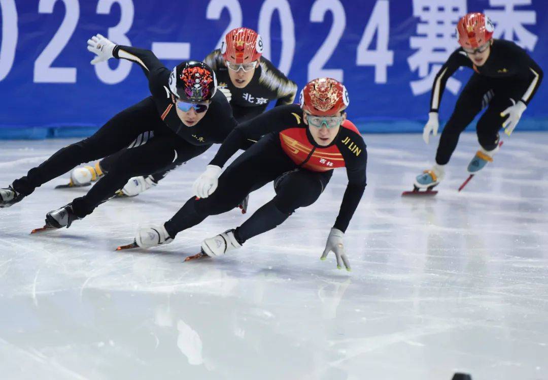 全球体育盛事火爆开幕,各国选手奋力拼搏的简单介绍 全球体育盛事火爆开幕,各国选手奋力拼搏的简单介绍