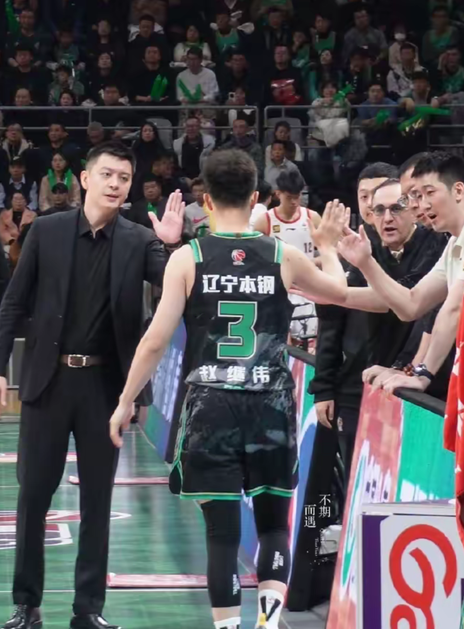 辽宁队外援表现神勇，带领球队取胜