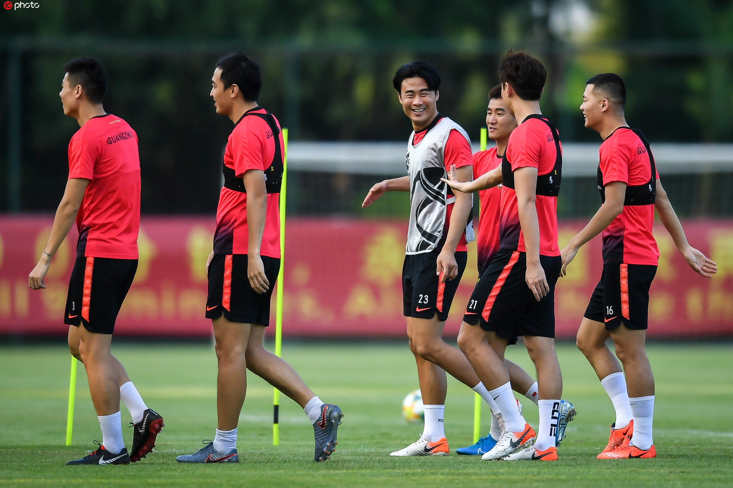 包含广州恒大备战亚冠/决赛,集训磨合备战的词条 包含广州恒大备战亚冠/决赛,集训磨合备战的词条