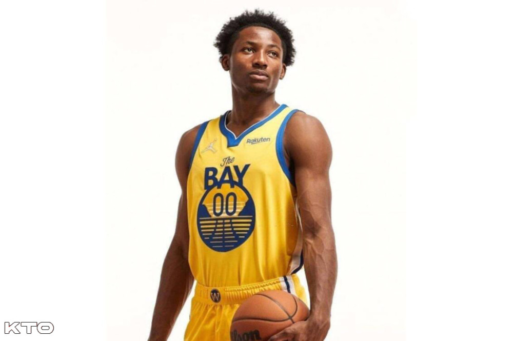 里昂中场大将伤愈复出，球队期待他的回归的简单介绍