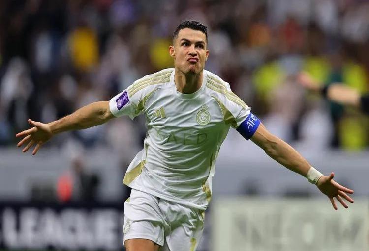 争冠球队战绩不佳引发危机,需反思 争冠球队战绩不佳引发危机,需反思