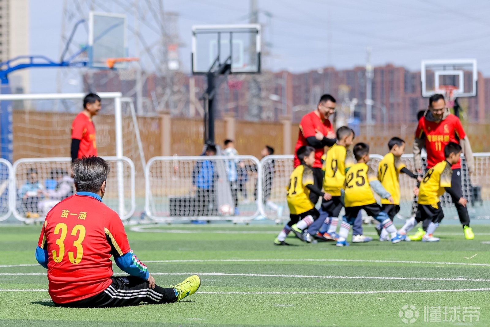 包含备受关注！国内足球场均动人表现的词条