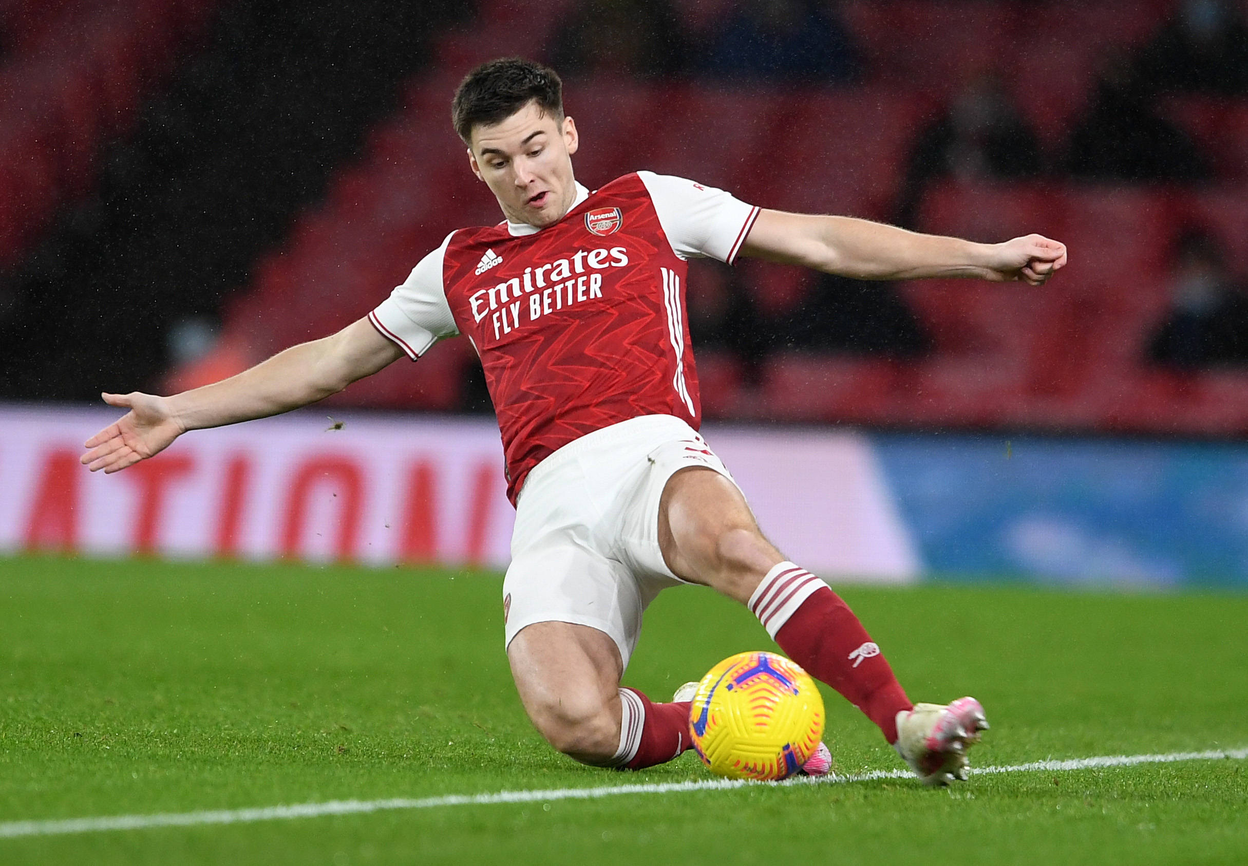 阿森纳后防问题暴露，需加强整体实力的简单介绍