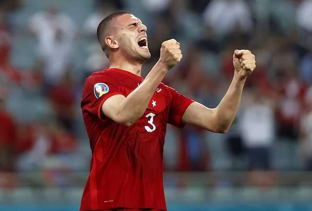 包含格鲁吉亚队备战欧预赛,决心在球场上斗志昂扬的词条 包含格鲁吉亚队备战欧预赛,决心在球场上斗志昂扬的词条