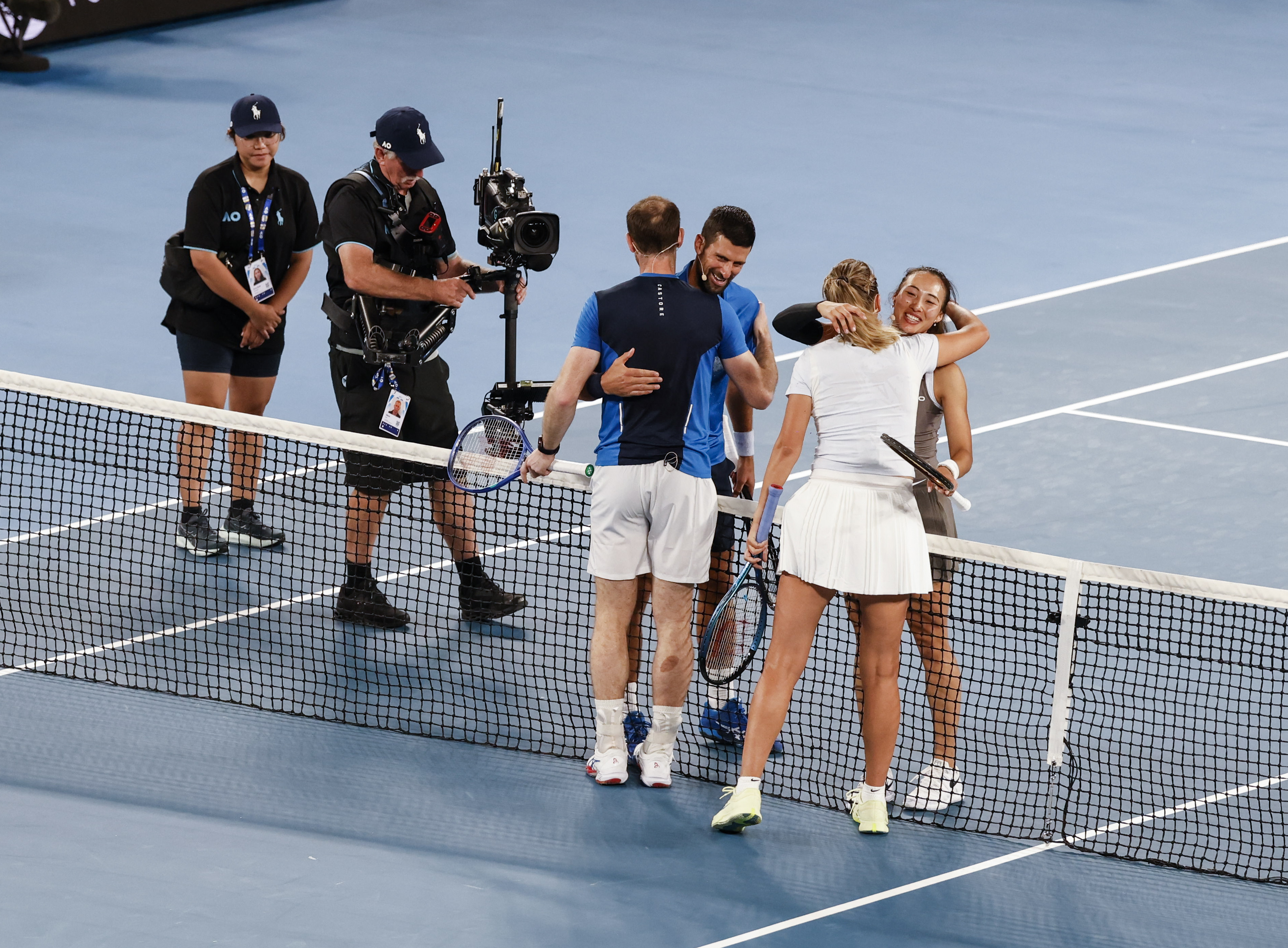 NBA明星球员在澳大利亚开展慈善活动