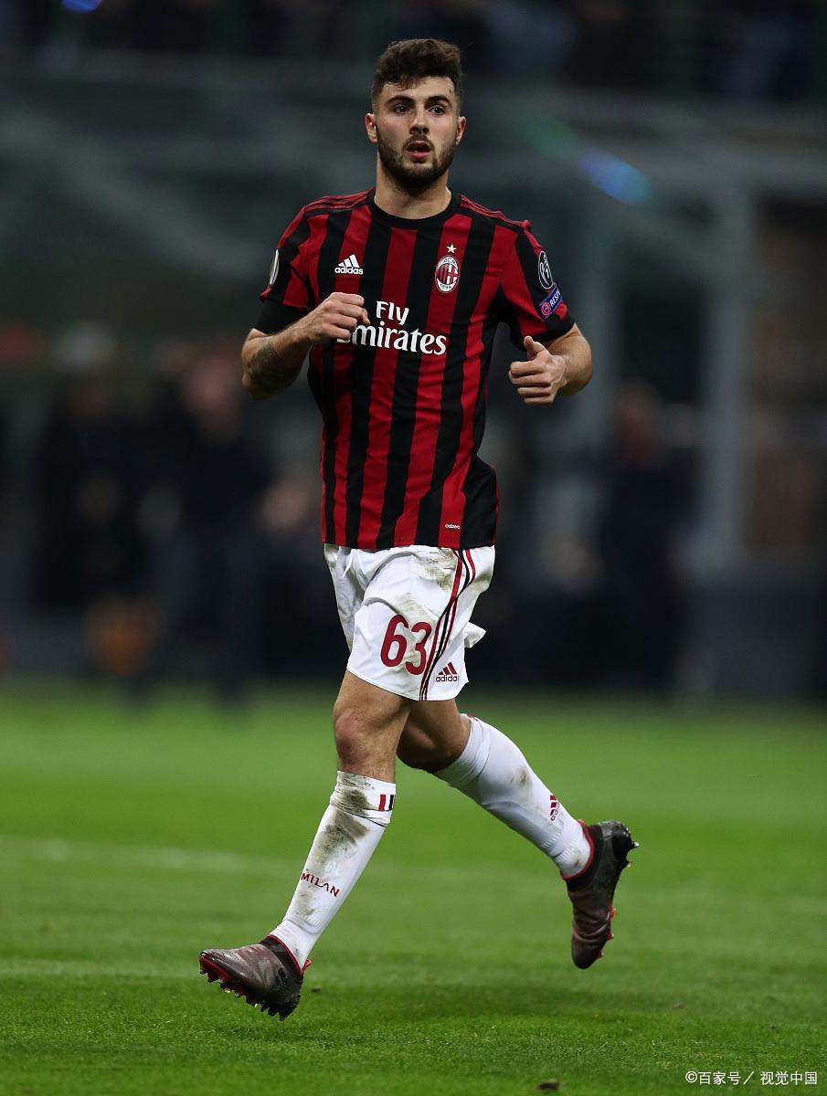 关于意甲：拉齐奥逆袭击败AC米兰的信息