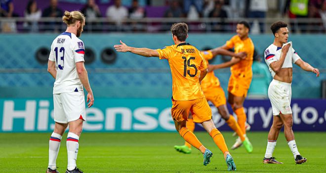 美加篮球赛事开打冠军悬念引发球迷热议