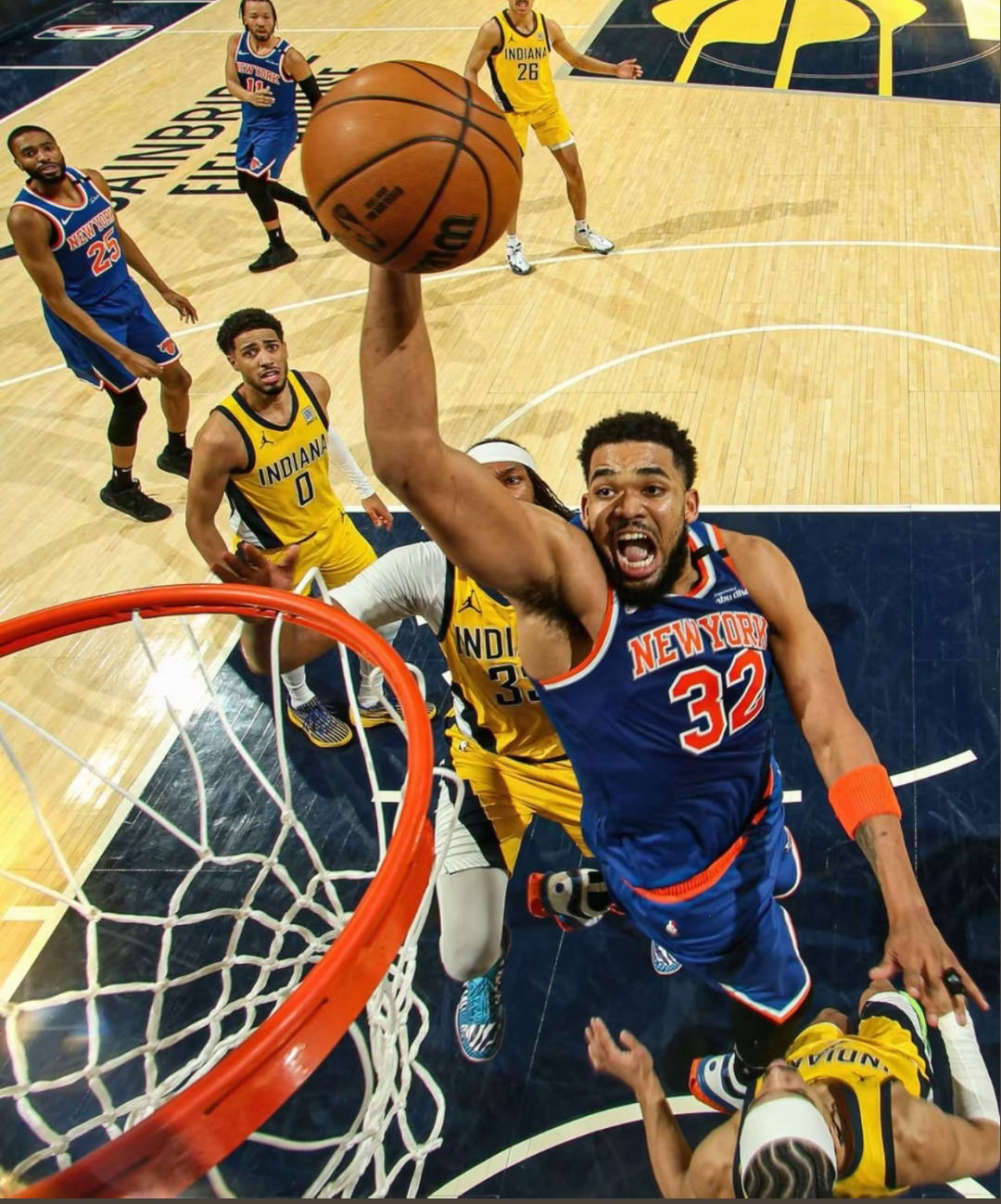 包含尼克斯队新赛季目标明确，力争取得更多胜利的词条