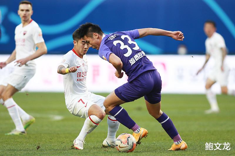 天津泰达苦练防线,瞄准下一场对手的简单介绍 天津泰达苦练防线,瞄准下一场对手的简单介绍