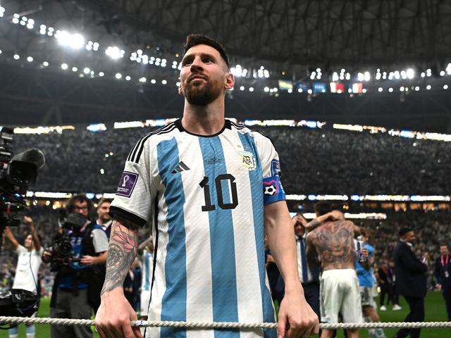 梅西连续斩获金靴，刷新个人纪录