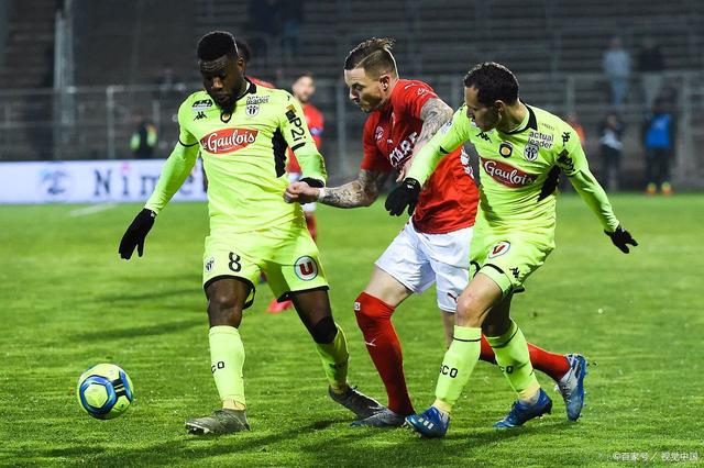 第戎坐镇主场，惨遭压制连败