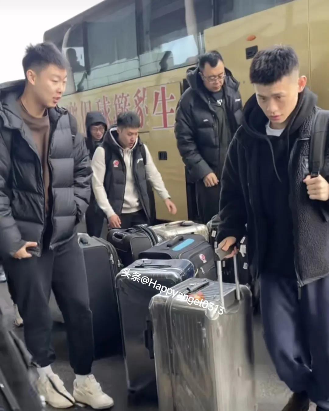 沈阳男篮连续胜利,积极备战未来比赛 沈阳男篮连续胜利,积极备战未来比赛