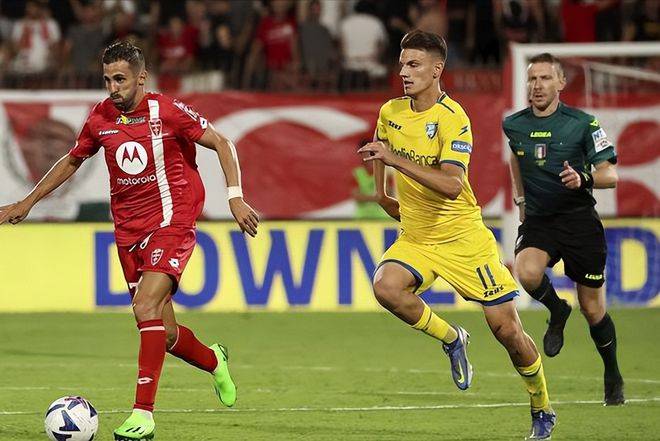 萨拉戈萨全队士气高涨努力拼搏