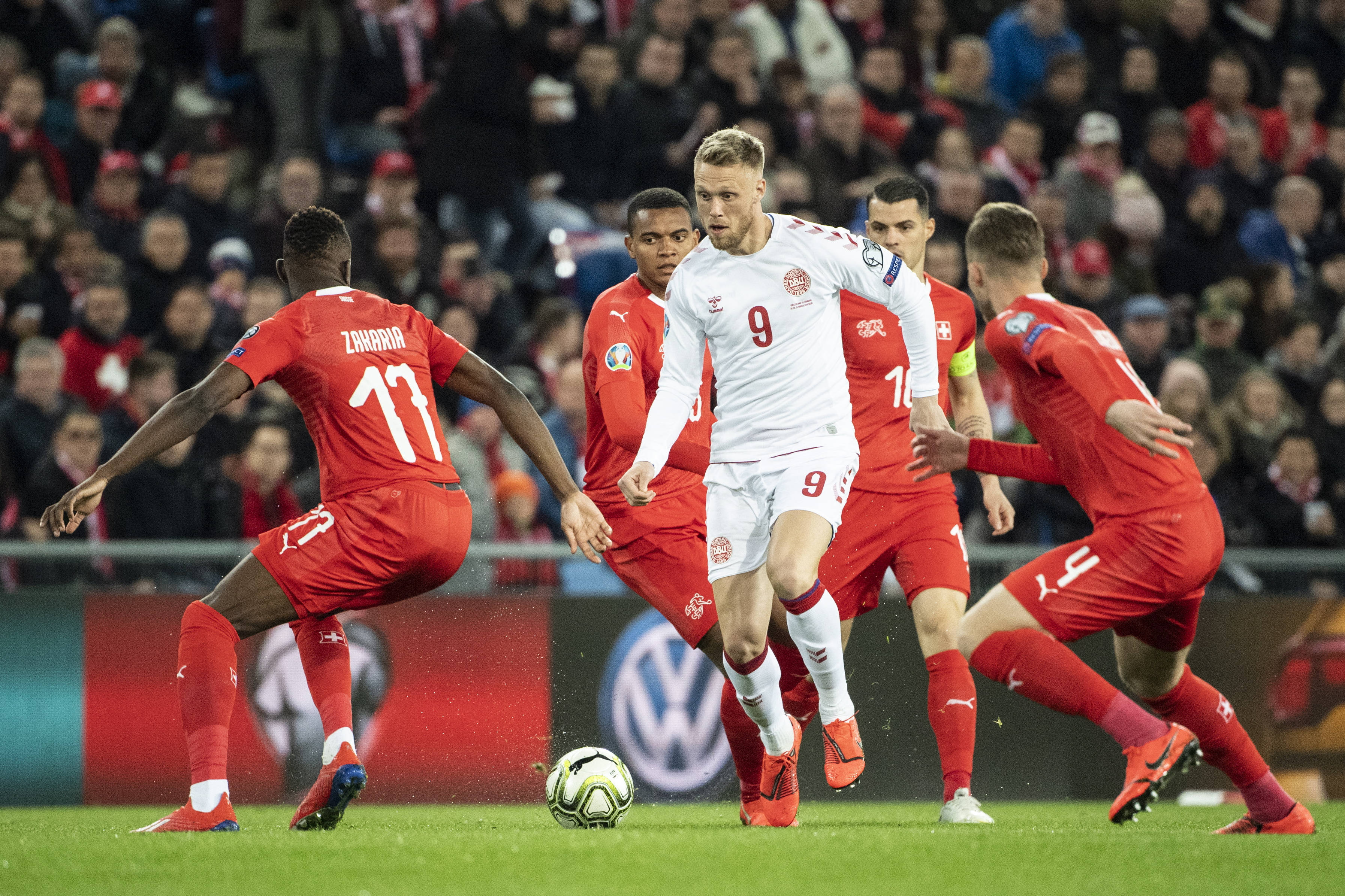 南欧之光蓄势待发，欧预赛小组赛呈现白热化