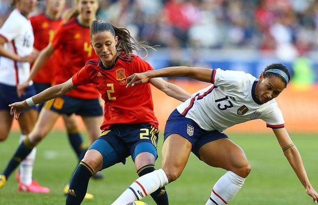 瑞典女足惊险获胜，小组排名第一