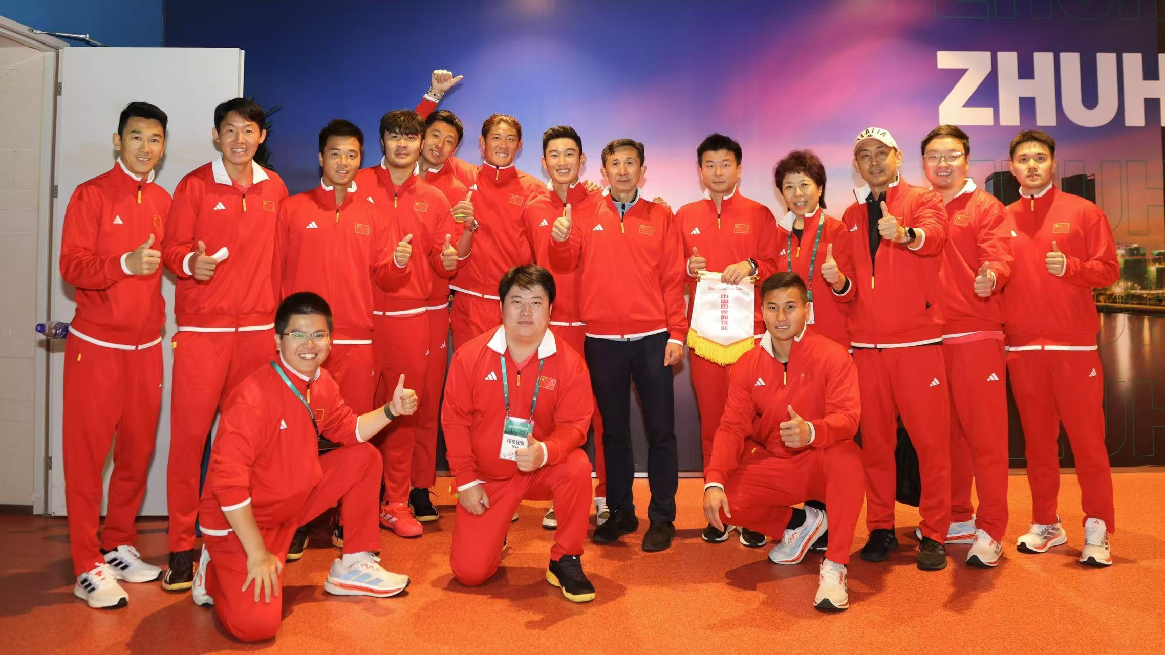 黑山队晋级欧锦赛,成功击败对手 黑山队晋级欧锦赛,成功击败对手