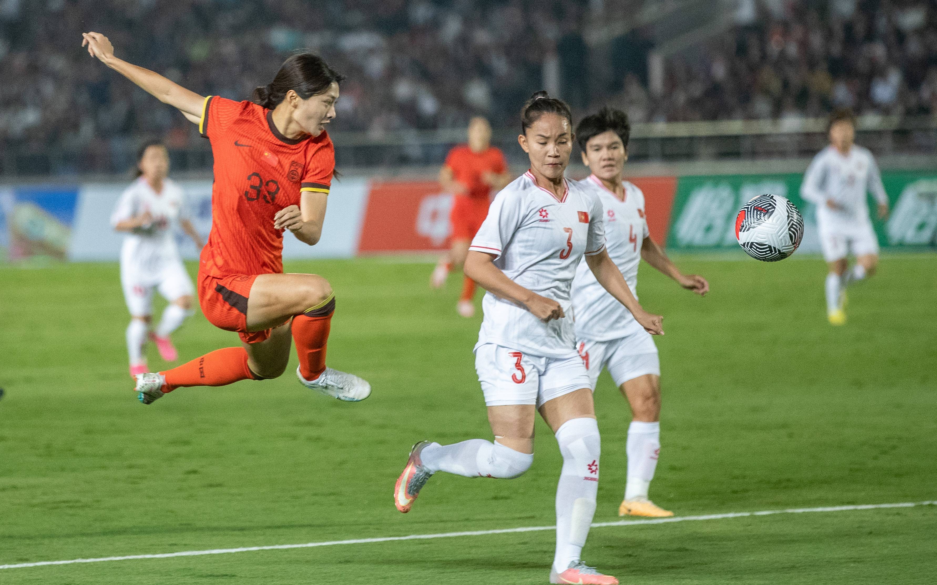 女足国际锦标赛上,中国队称王称霸 女足国际锦标赛上,中国队称王称霸