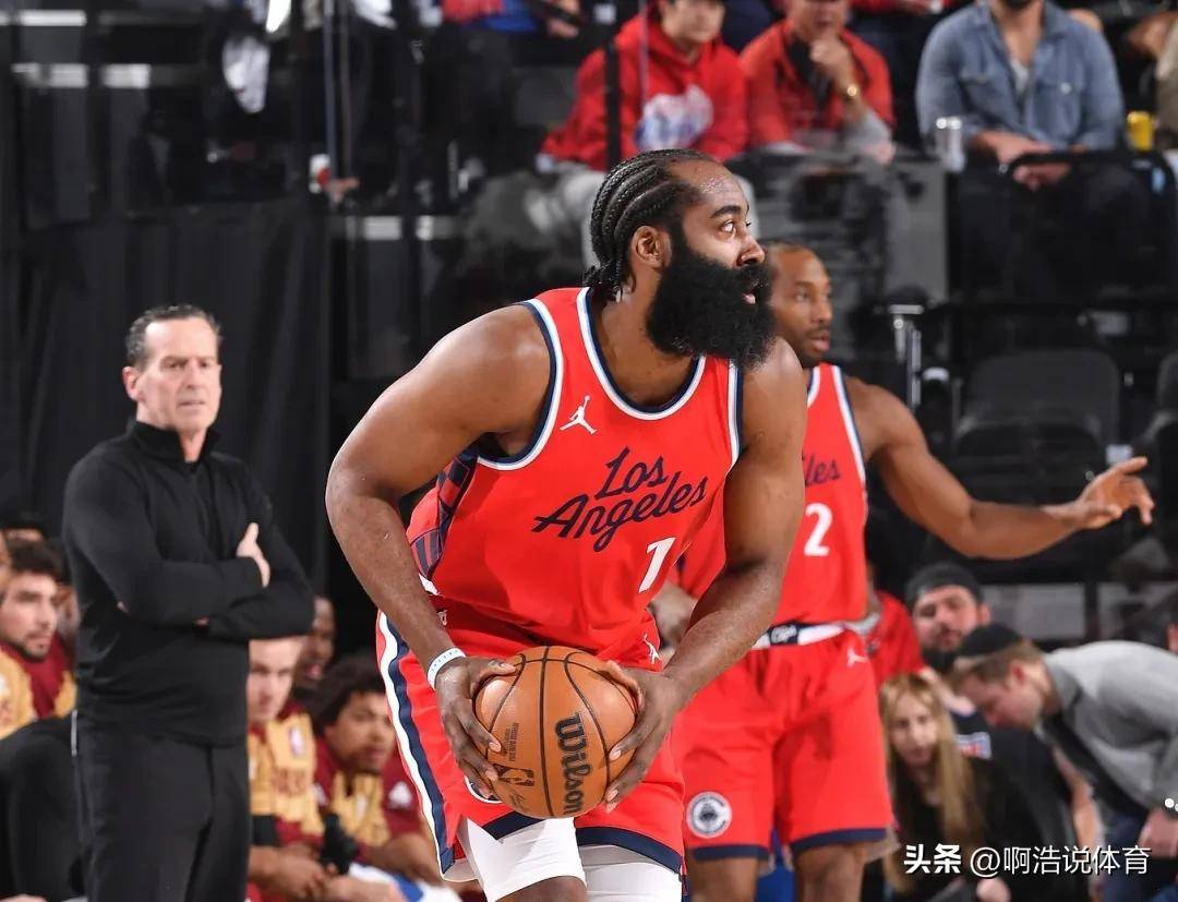 快船力挫鹈鹕，莱昂纳德大放异彩