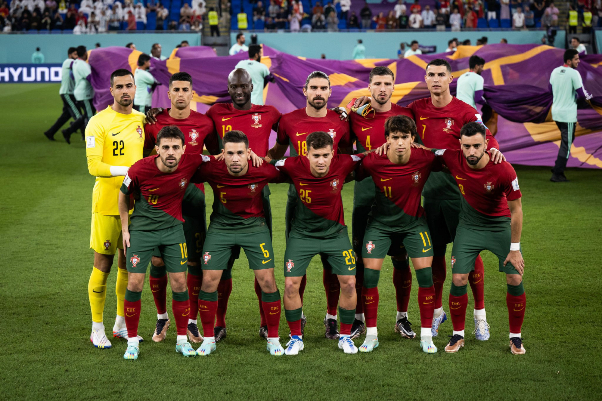 包含坚强作战！澳大利亚队输给荷兰队，无缘世界杯半决赛的词条