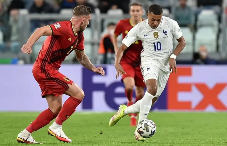 西班牙豪取连胜晋级欧洲杯半决赛