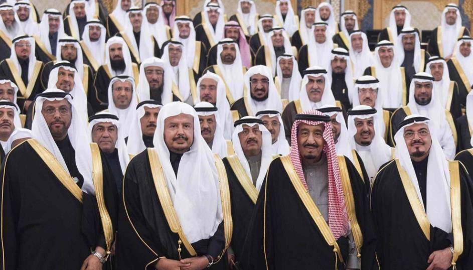 中东锦标赛决赛，沙特阿拉伯队力压对手夺冠