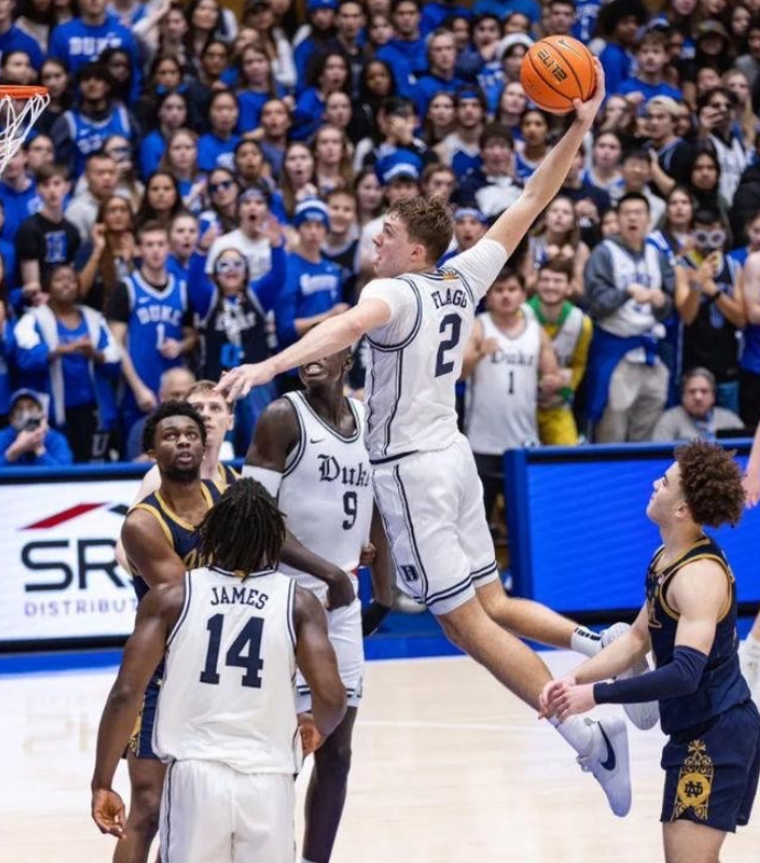 独行侠胜马刺，唐斯砍下23分13篮板