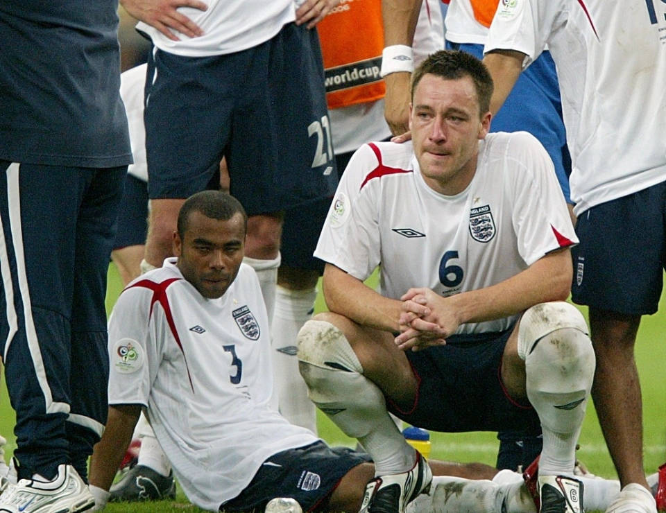 英格兰出局遭遇,欧预赛悲情写照! 英格兰出局遭遇,欧预赛悲情写照!